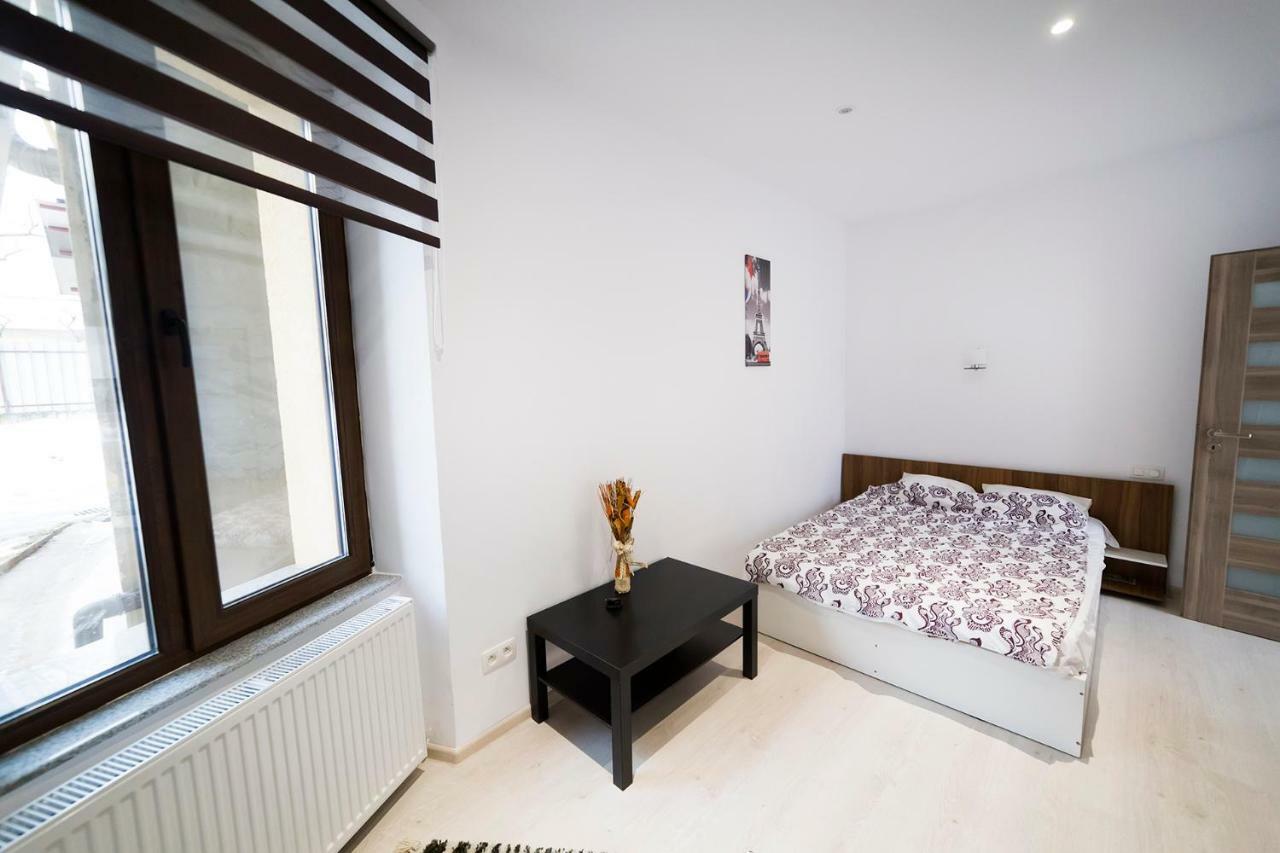 Central Apartment- Shumi'S Kolozsvár Kültér fotó